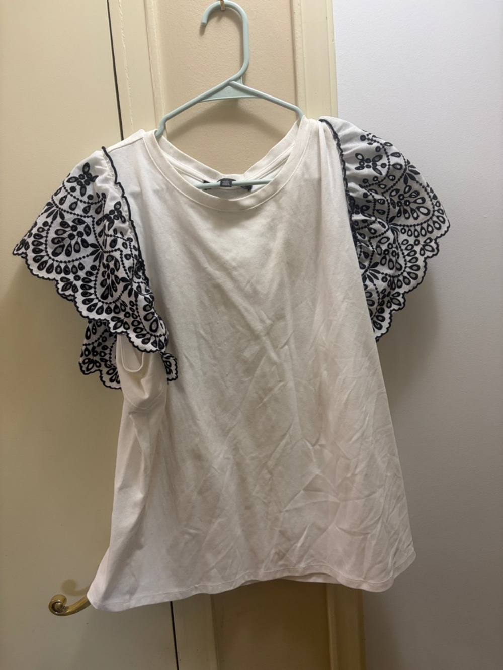 White House Black Market White Top with Black Embroidered Flutter Sleeves